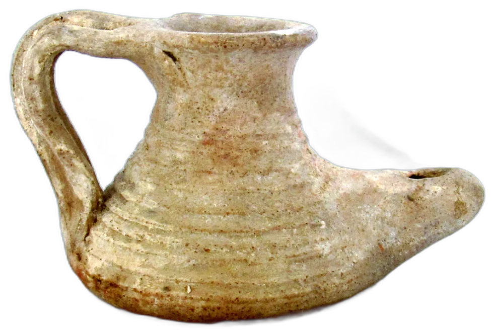 Pequeña lámpara de arcilla con asa y boquilla lateral